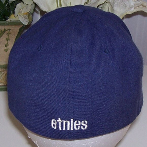Etnies Skateboarding Flexfit Medium Large Cap - Picture 2 of 2